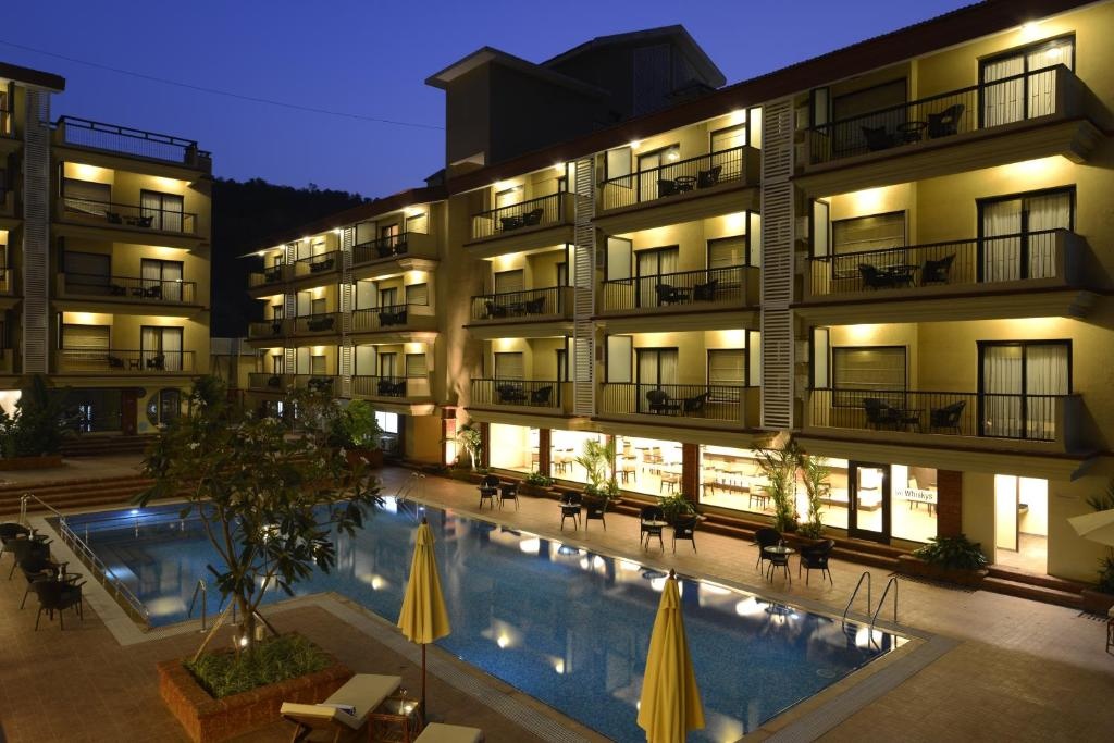 Deltin Suites  Property Views  Entrance 4