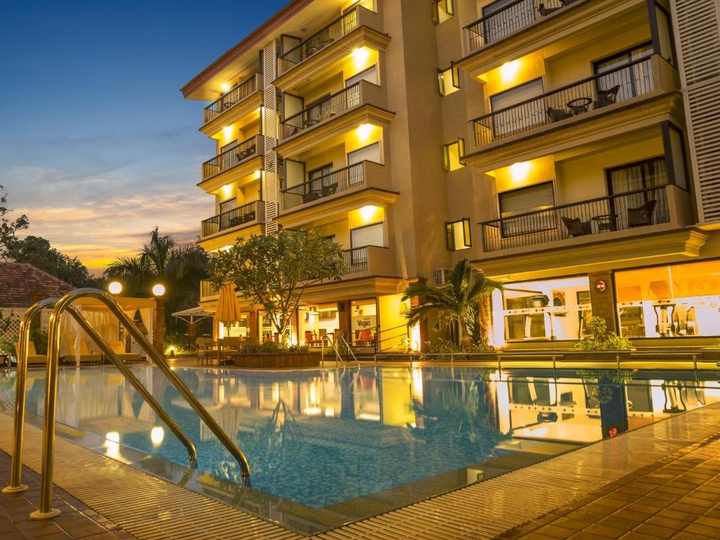Deltin Suites  Property Views  Exterior View 5