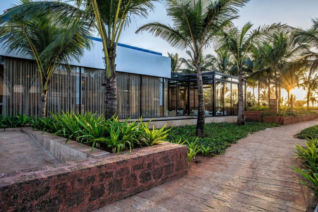 Azaya Beach Resort  Facilities  Facilities 15