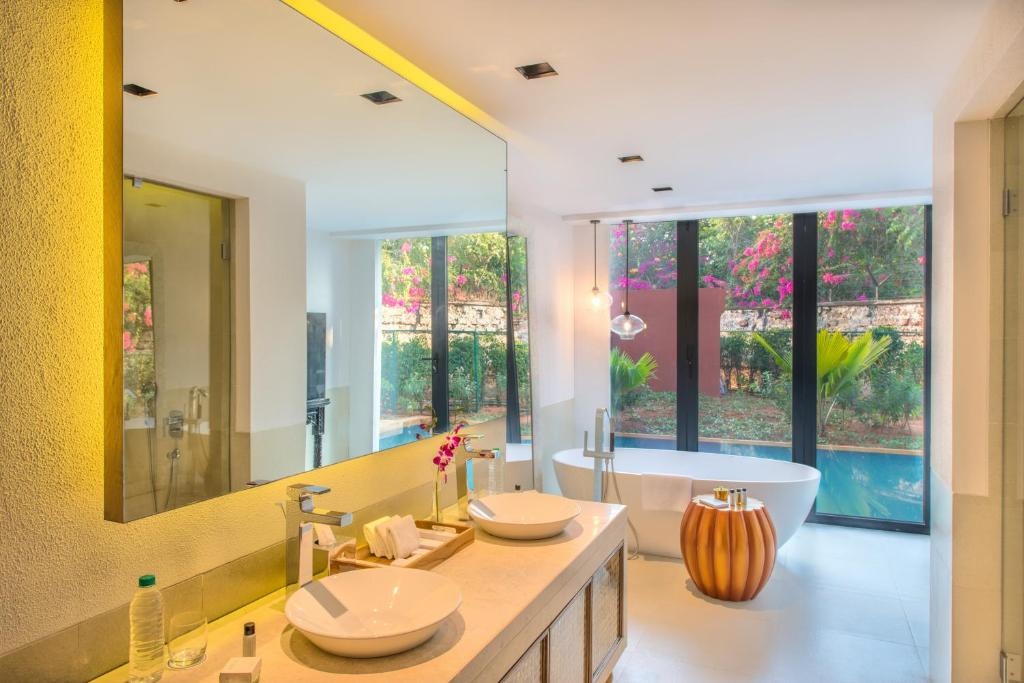 Azaya Beach Resort  Facilities  Swimming Pool 49
