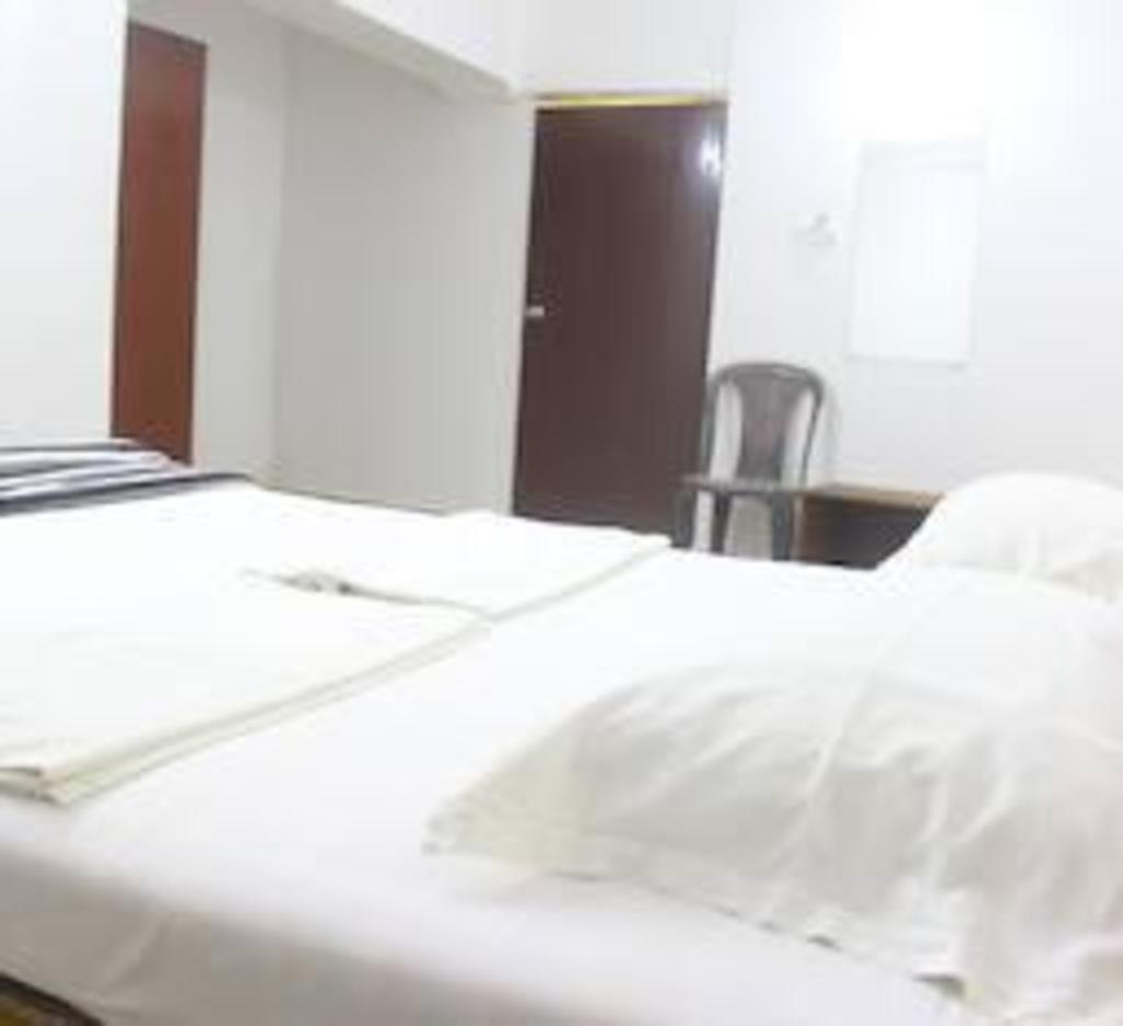 Poonam Village Resort  Rooms  Rooms Image 8 8
