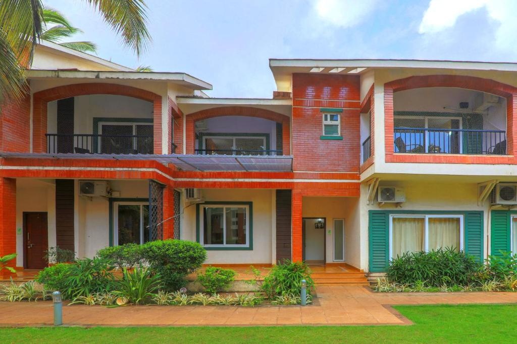 Royale Holiday Villa 4 Bedrooms Baga  Facilities  Garden 21