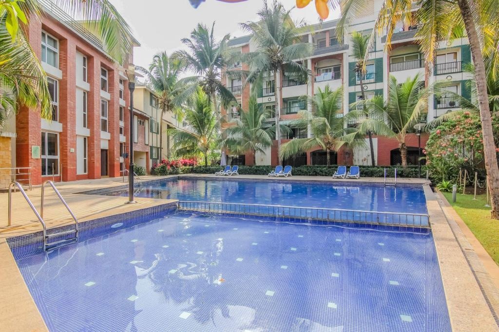 Royale Holiday Villa 4 Bedrooms Baga  Facilities  Swimming Pool 7