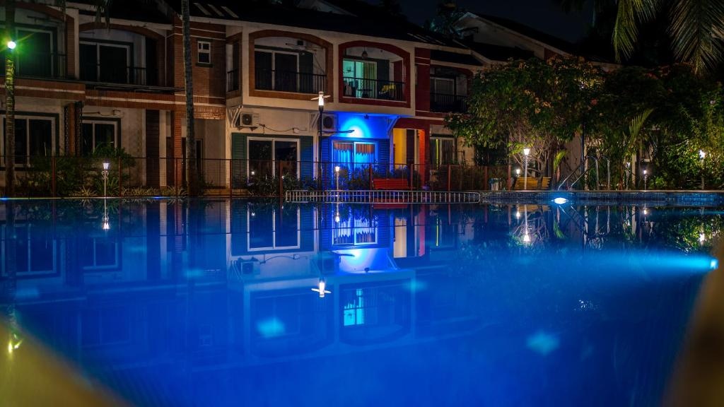 Royale Holiday Villa 4 Bedrooms Baga  Facilities  Swimming Pool 9