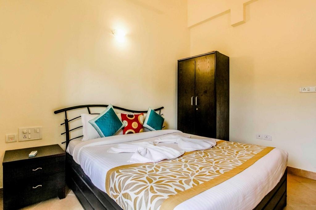 Royale Holiday Villa 4 Bedrooms Baga  Rooms  Rooms Image 11 11