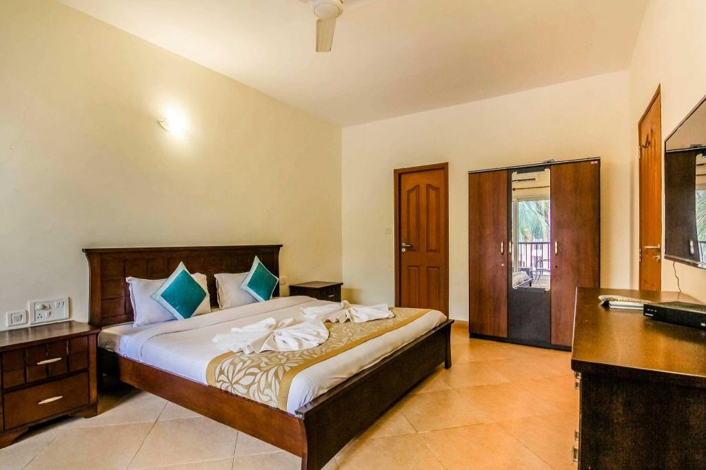 Royale Holiday Villa 4 Bedrooms Baga  Rooms  Rooms Image 3 3