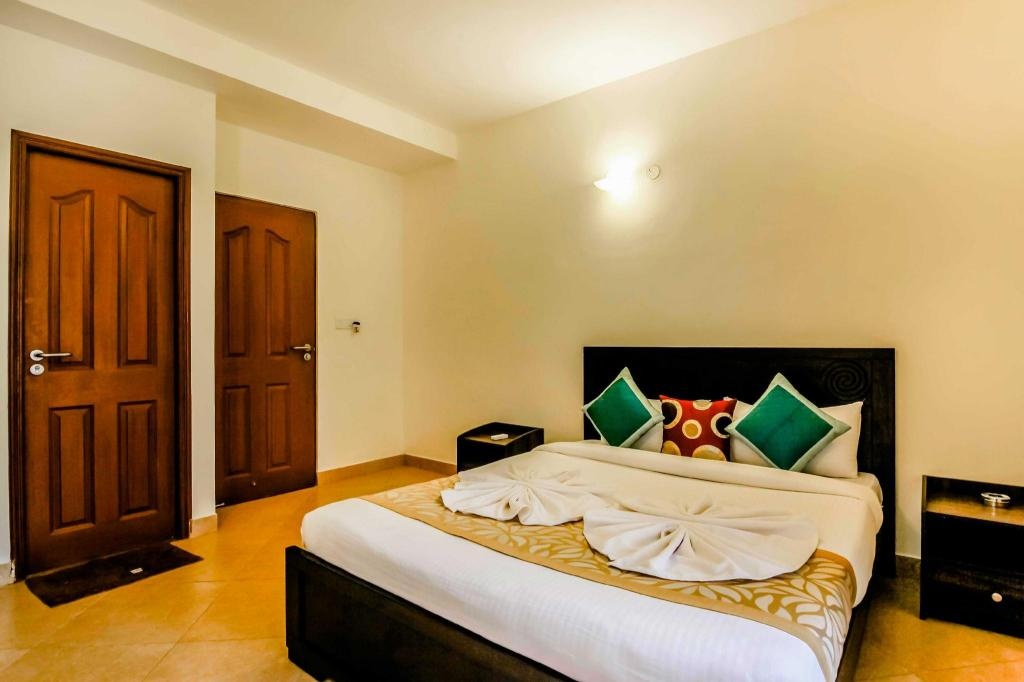 Royale Holiday Villa 4 Bedrooms Baga  Rooms  Rooms Image 9 9