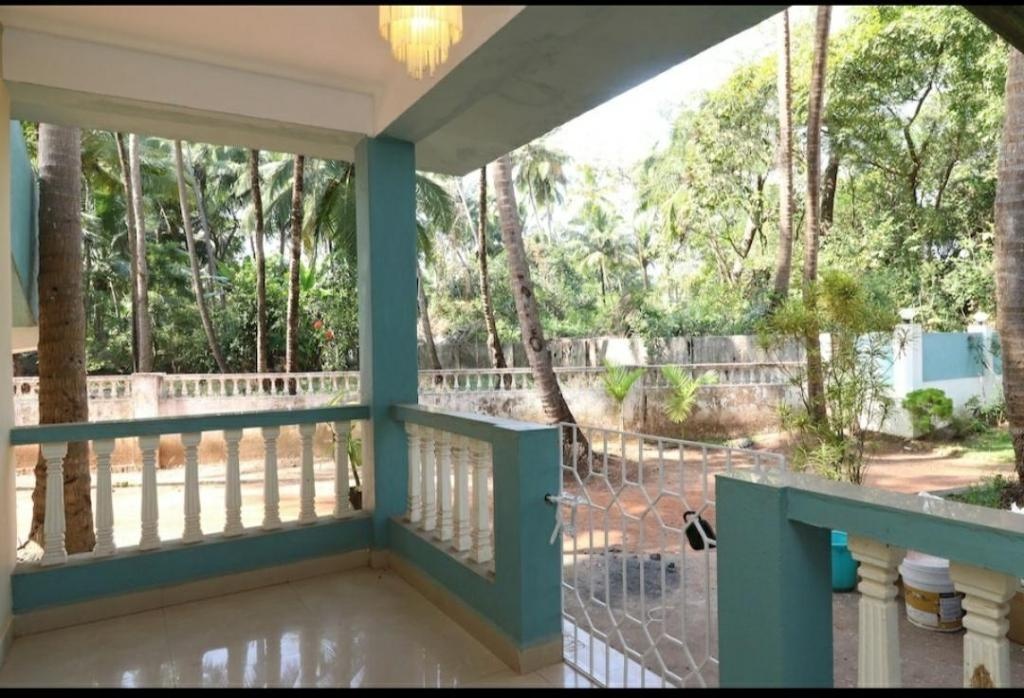 Lobos Inn 1BHK  Facilities  Balconyterrace 3