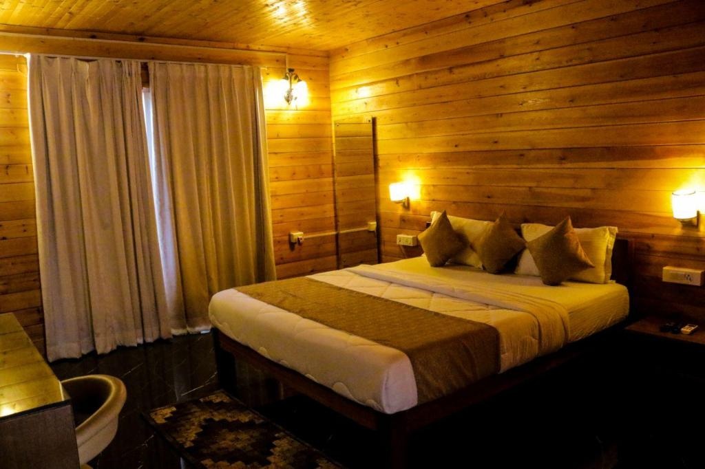 18 Degrees Beach Resort  Rooms  Rooms Image 5 5