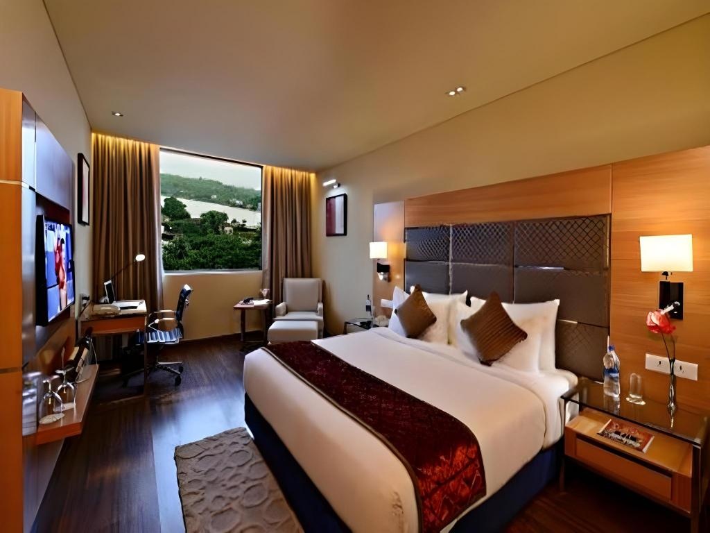 Country Inn Panjim Goa  Rooms  Superior Bedroom 1