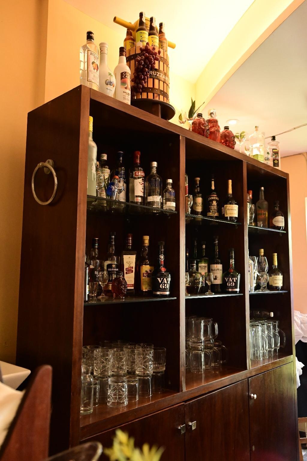 Resort De Alturas  Facilities  Barlounge 33
