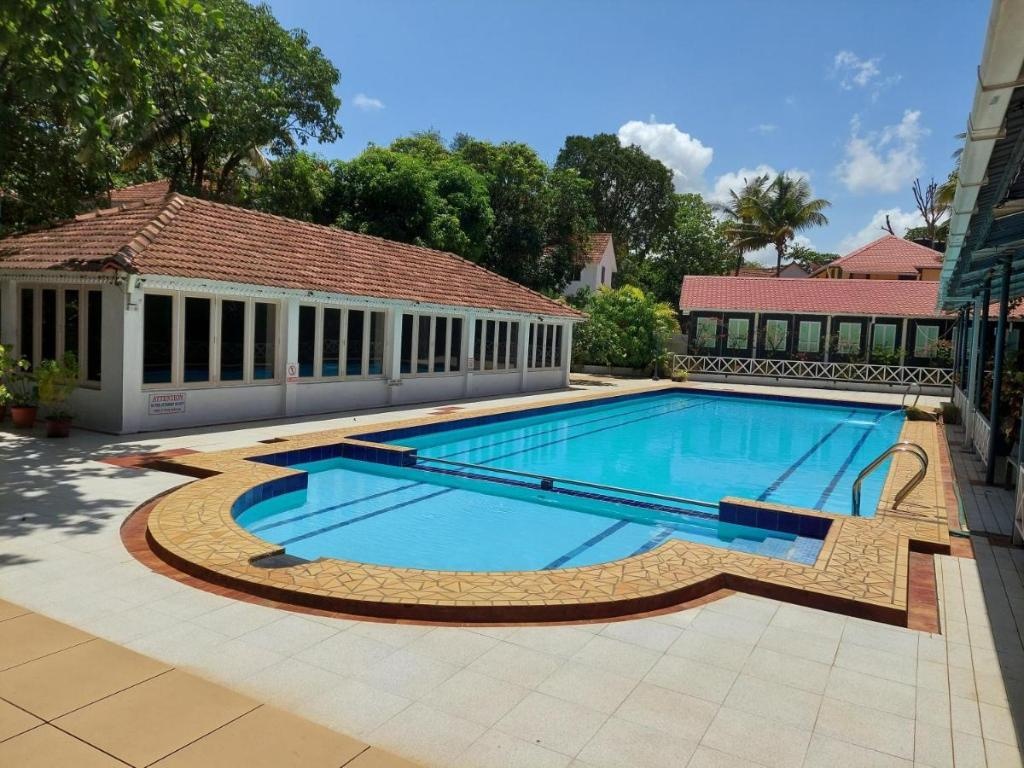 Angels Resort  Facilities  Swimming Pool 1