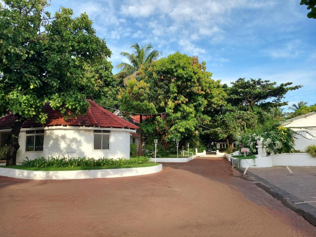 Angels Resort  Property Views  Exterior View 1