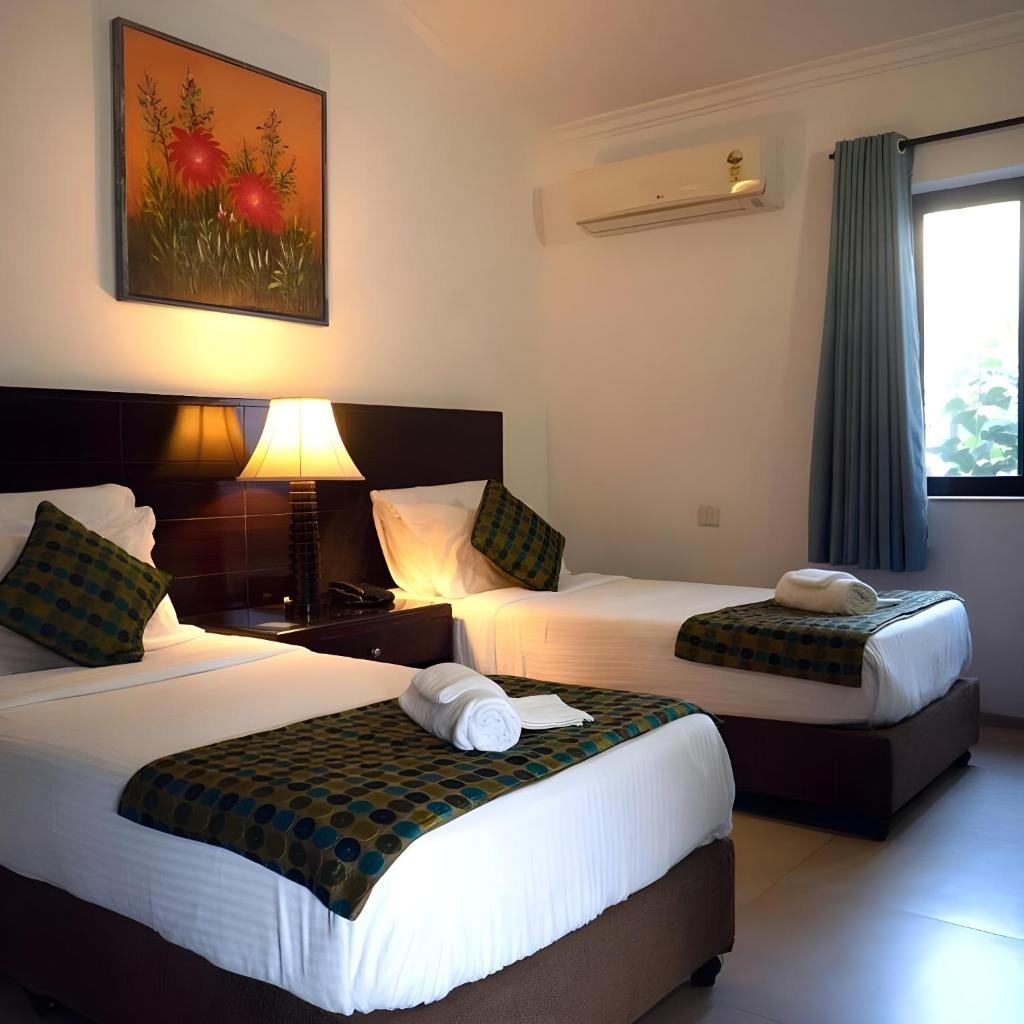 Colonia Santa Maria Hotel  Rooms  Superior Room Bed 4
