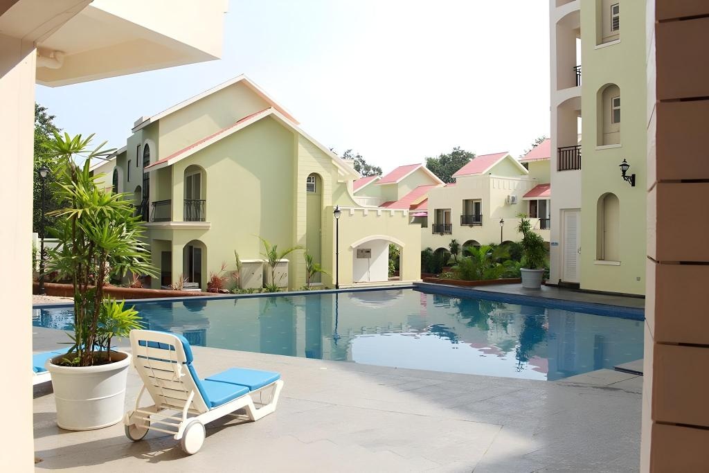 Joystreet Hospitality Beachy Blossom  Facilities  Swimming Pool Outdoor 1