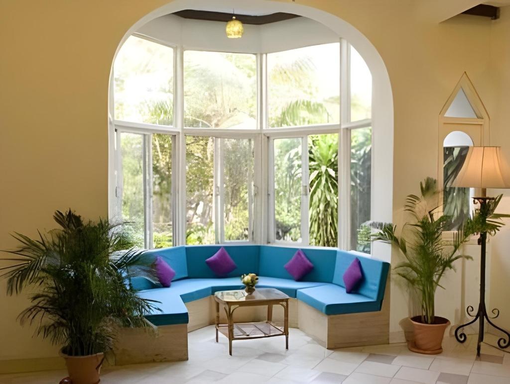 Varca Palms Beach Resort  Property Views  Lobby 1