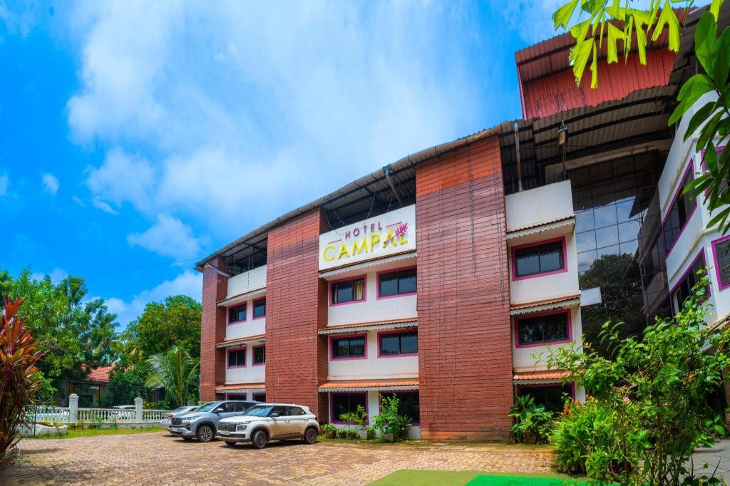 Hotel Campal  Facilities  Parking Lot 2