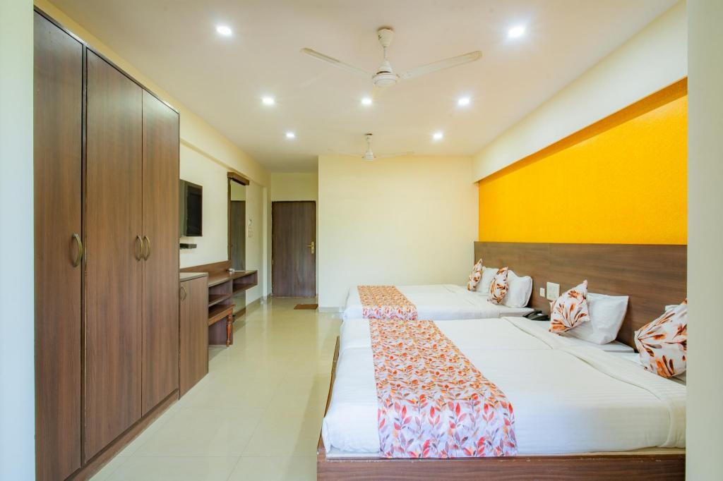 Hotel Campal  Rooms  Family Room 4 Pax View 5