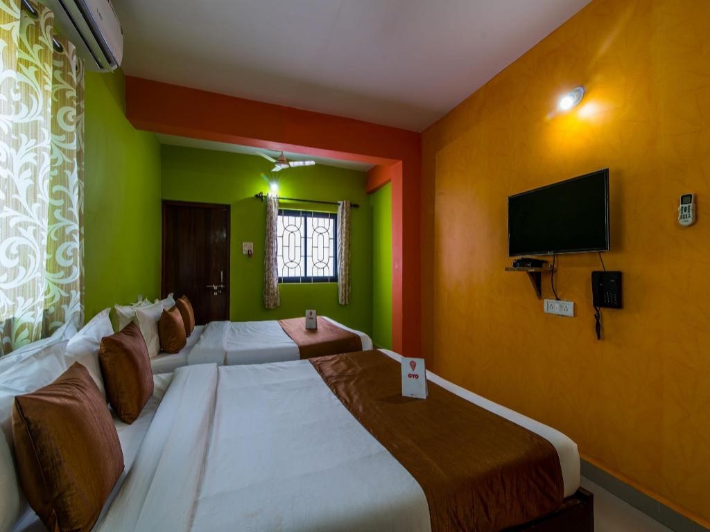 OYO 10793 Near Baga Beach  Facilities  Bedroom 11