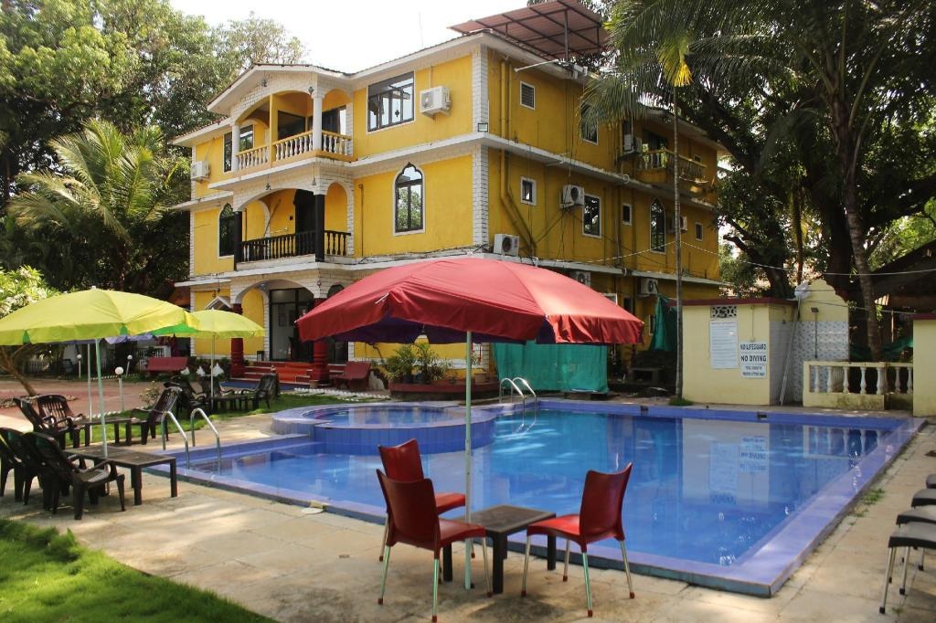 OYO 13064 Home Studio With Pool Near Siolim  Facilities  Swimming Pool Outdoor 3
