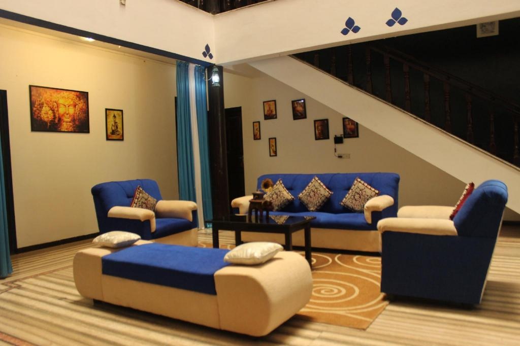 OYO 13064 Home Studio With Pool Near Siolim  Property Views  Lobby 4