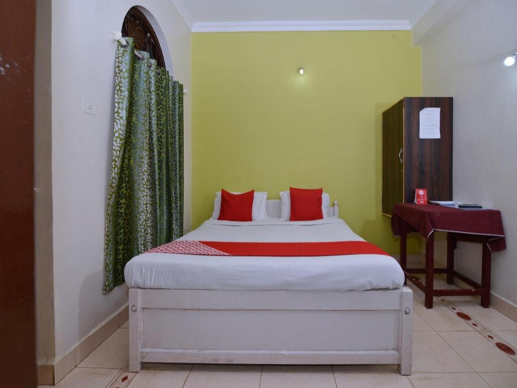 OYO 3275 Angelina Guesthouse  Facilities  Bedroom 7