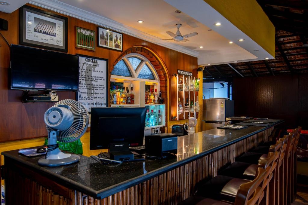 Santana Beach Resort  Facilities  Bar 14