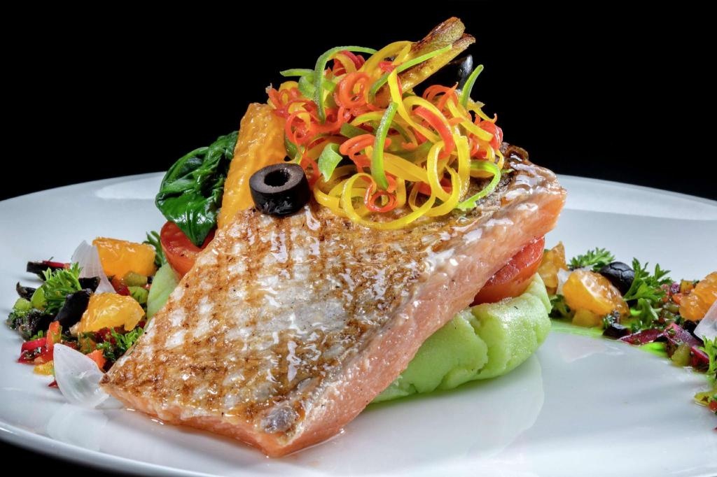 DoubleTree By Hilton Goa Panaji  Dining  Food And Beverages 12