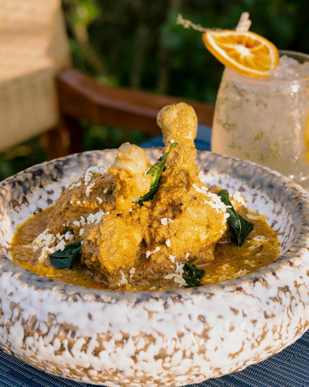 DoubleTree By Hilton Goa Panaji  Dining  Food And Beverages 16