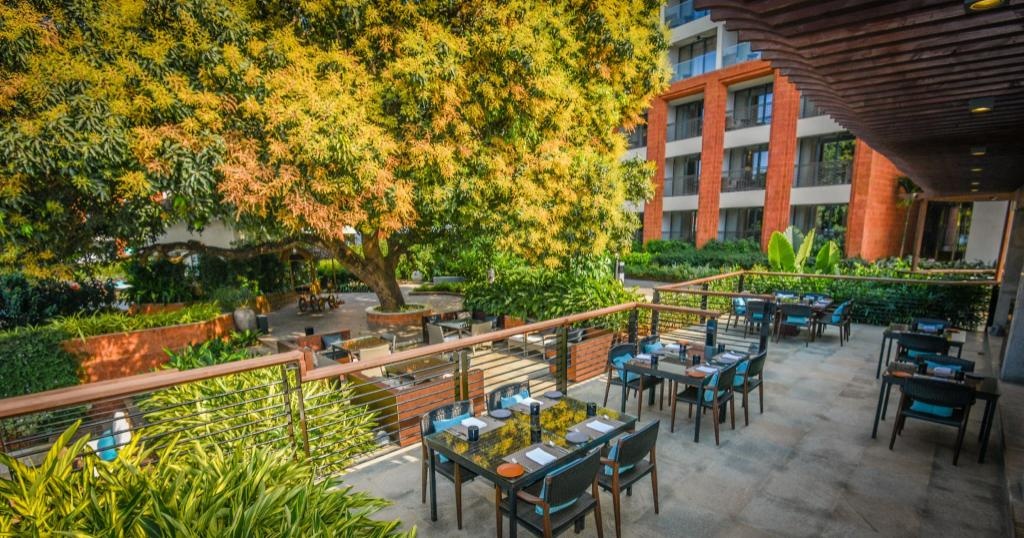 DoubleTree By Hilton Goa Panaji  Dining  Restaurant 9