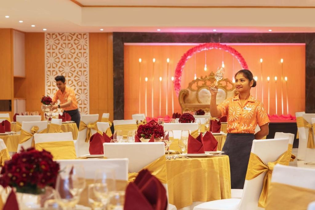 DoubleTree By Hilton Goa Panaji  Facilities  Meeting Room Ballrooms 23