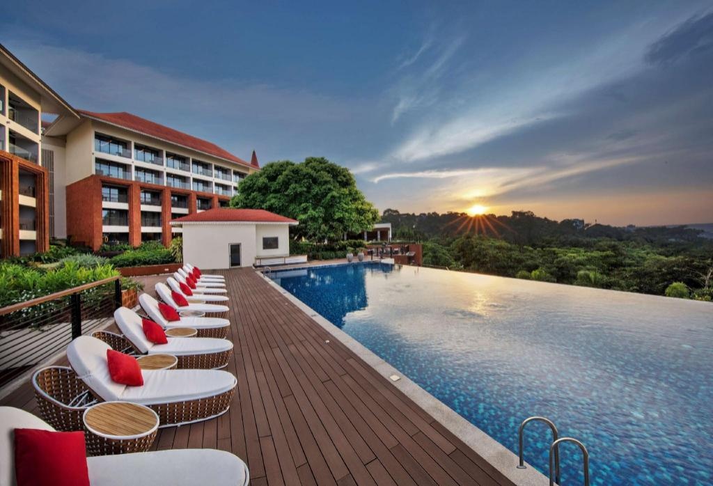 DoubleTree By Hilton Goa Panaji  Facilities  Swimming Pool Outdoor 1