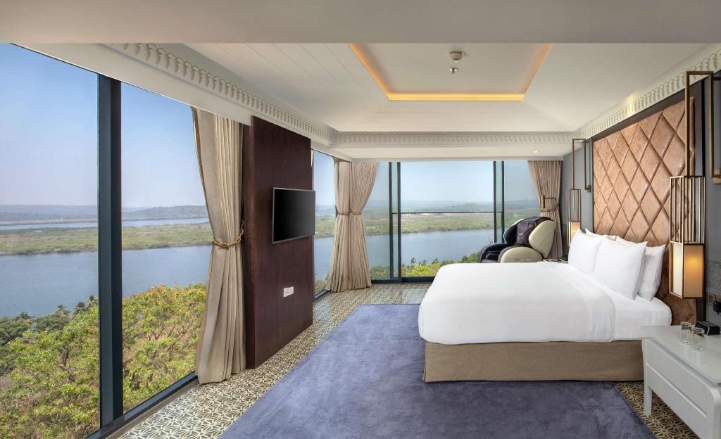 DoubleTree By Hilton Goa Panaji  Rooms  Presidential Suite View 1