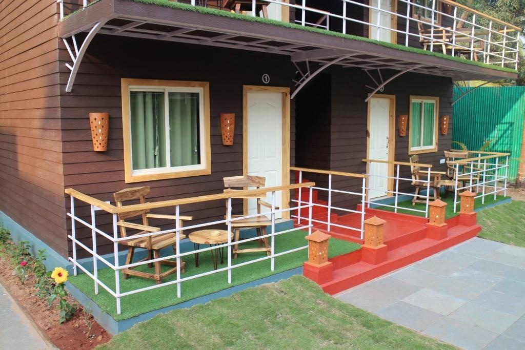V Resorts Gulmohar Cottages Goa  Rooms  Rooms Image 3 3