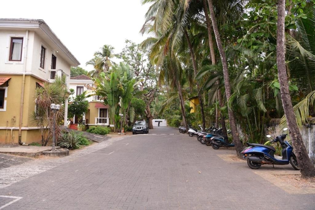 White Square Nirvana Holiday Villas  Facilities  Parking Lot 12