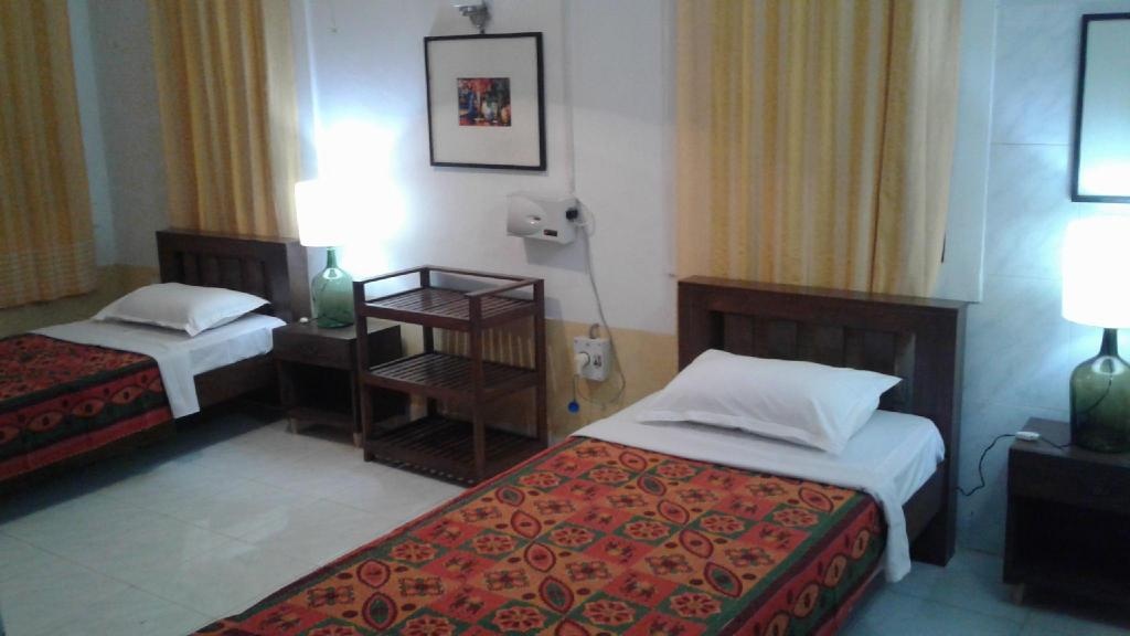 Suite Near Mall De Goa  Facilities  Bedroom 5