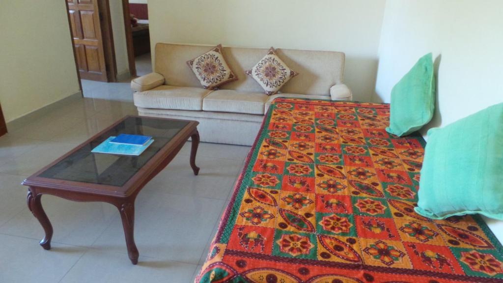 Apartment Near Beach  Rooms  Rooms Image 1 1