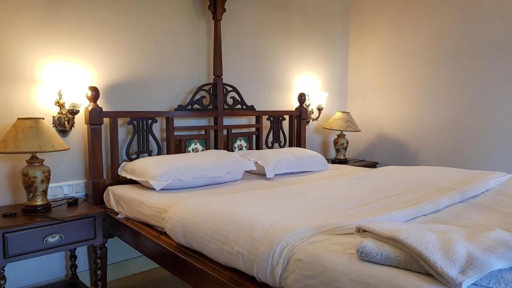 Sea View Suite 1600 Sq Ft With Pool  Facilities  Bedroom 1
