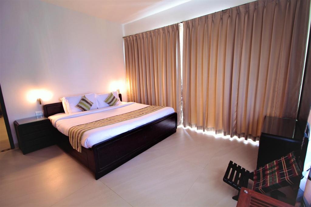 Temple View Suites With Roof Top Pool  Facilities  Bedroom 3