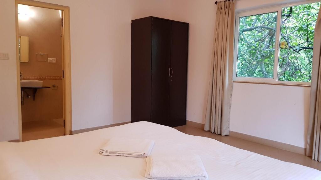 Pool View Suites 1200 Sq Ft With Pool  Facilities  Bedroom 5