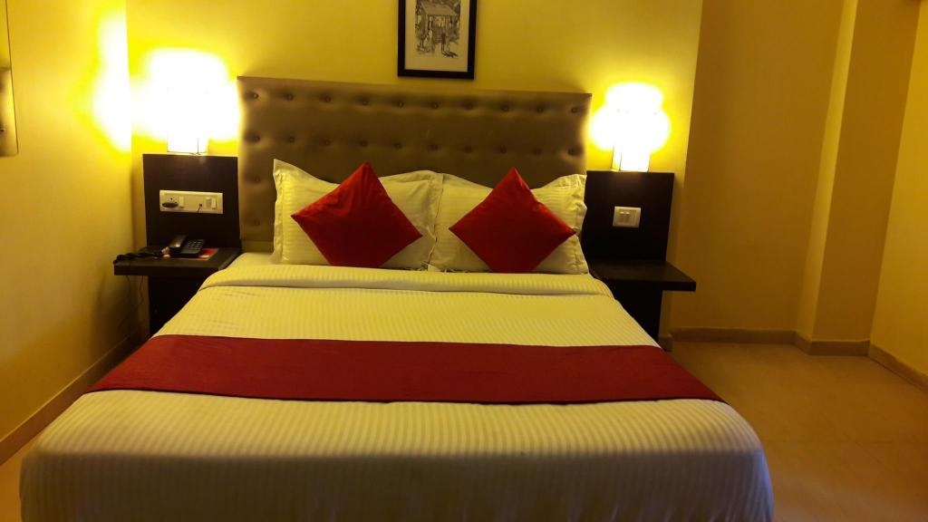 Smiley Hotel De Sai Palace  Rooms  1 Bedroom Standard 3