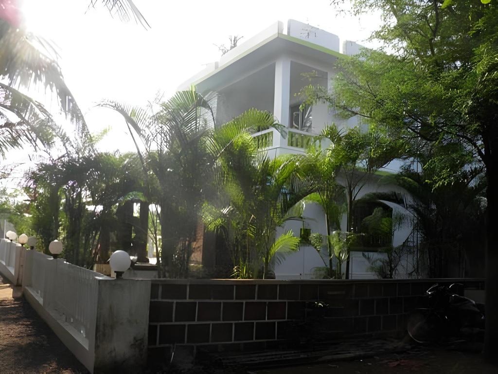 The Crib Hotel  Property Views  Exterior View 2