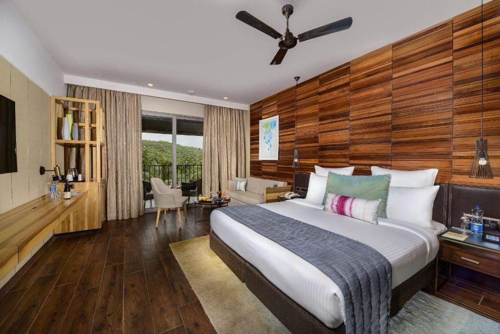Novotel Goa Candolim An AccorHotels Brand  Rooms  Luxury Room King Bed Bed 2