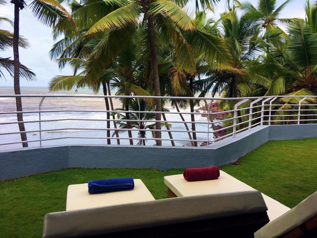 TROPICAL VIBES 5BHK Luxury Beach House  Property Views  Property Views Image 2 2