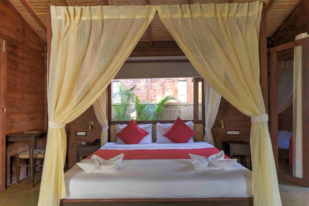 Mandrem Village Resort  Rooms  Deluxe Room Plan 2