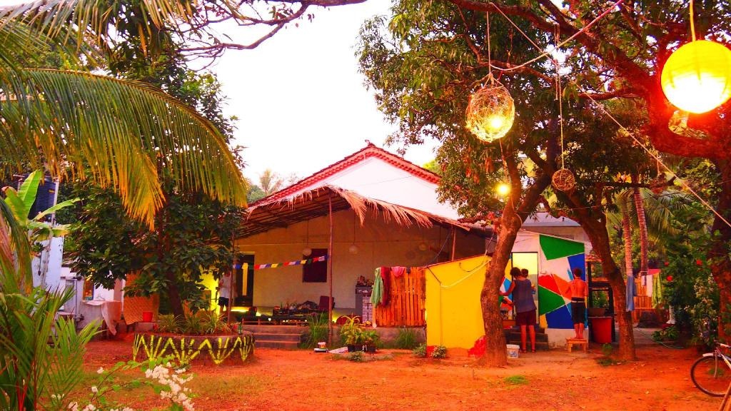 The Lazy Llama Hostel  Property Views  Exterior View 1