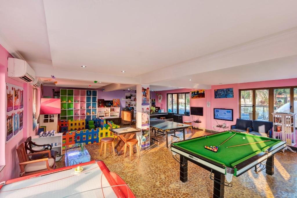 Club Mahindra Acacia Palms  Facilities  Recreational Facilities 16