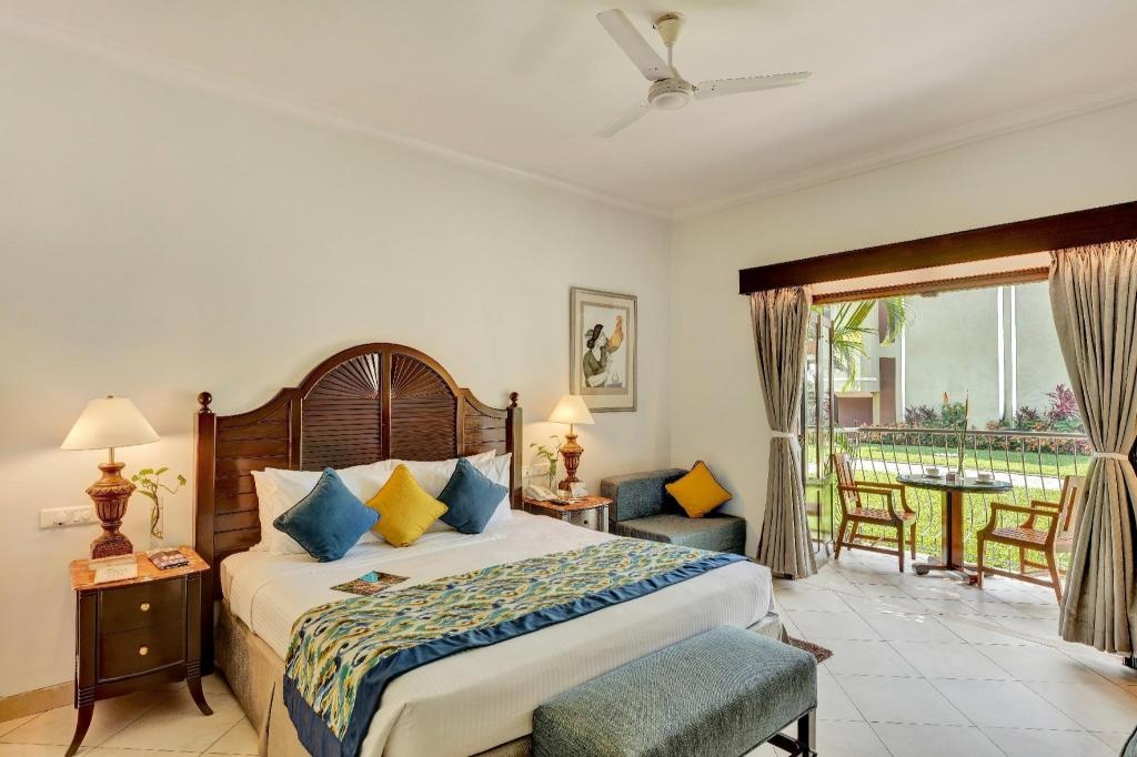 Club Mahindra Acacia Palms  Rooms  Run Of House Bed 1