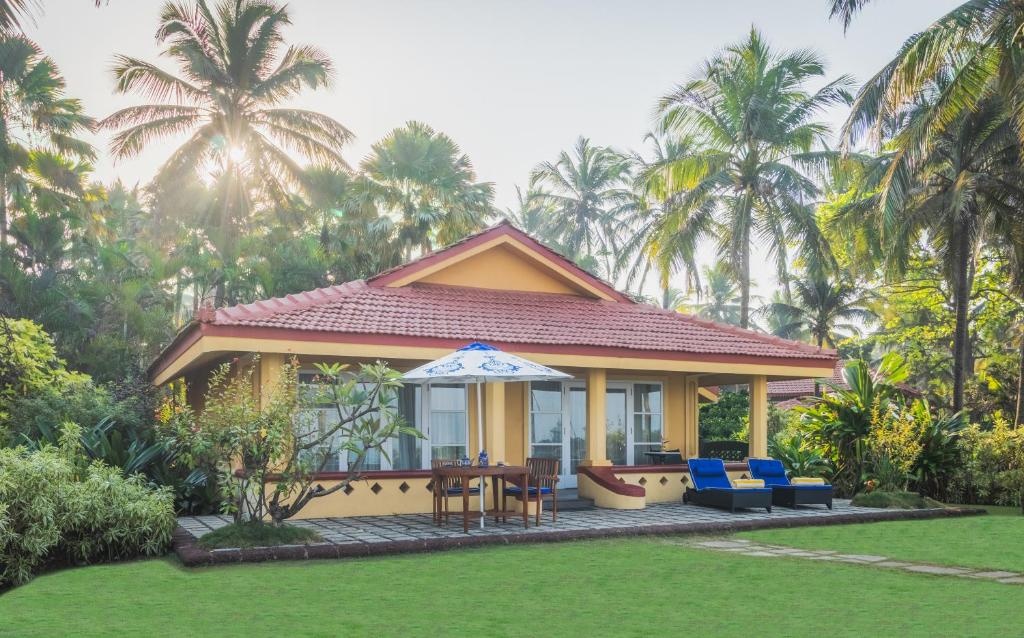 Taj Holiday Village Resort Spa Goa  Facilities  Garden 2