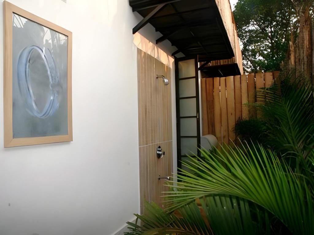 Shunya Kaju Varo Villa  Facilities  Bathroom 9